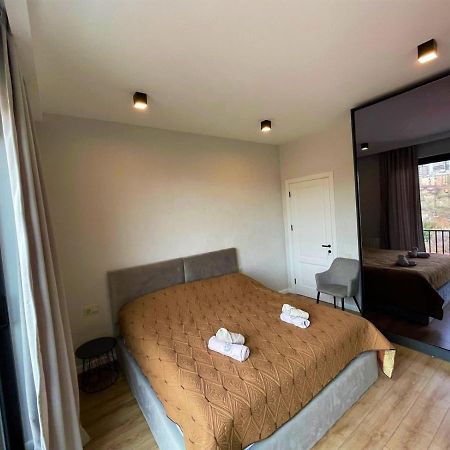 Modern Apart Old Tbilisi Center מראה חיצוני תמונה