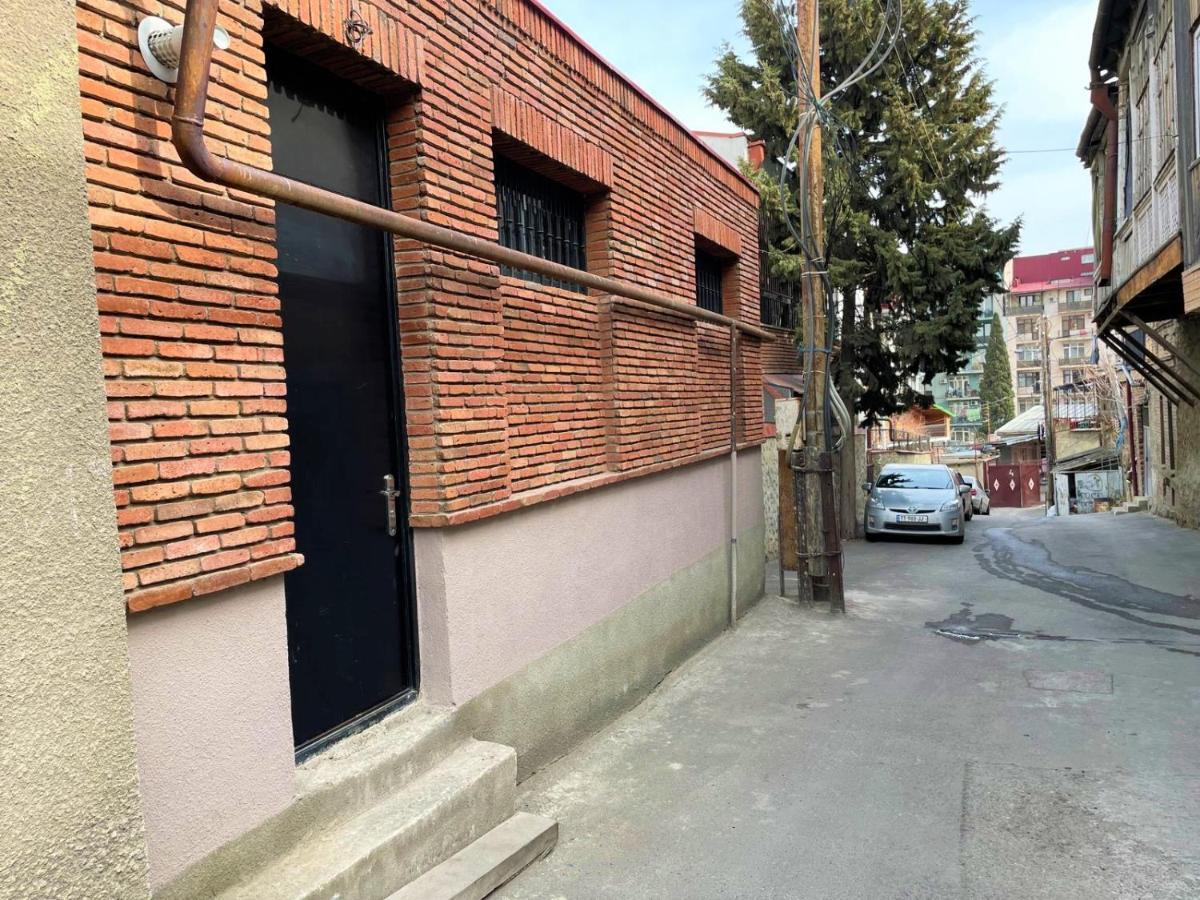 Modern Apart Old Tbilisi Center מראה חיצוני תמונה