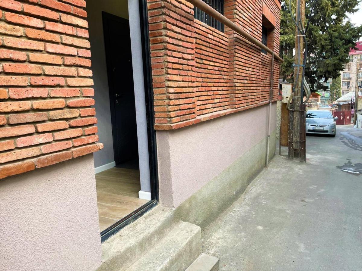 Modern Apart Old Tbilisi Center מראה חיצוני תמונה